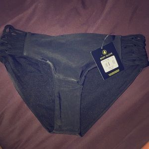 Body glove swim bottom!